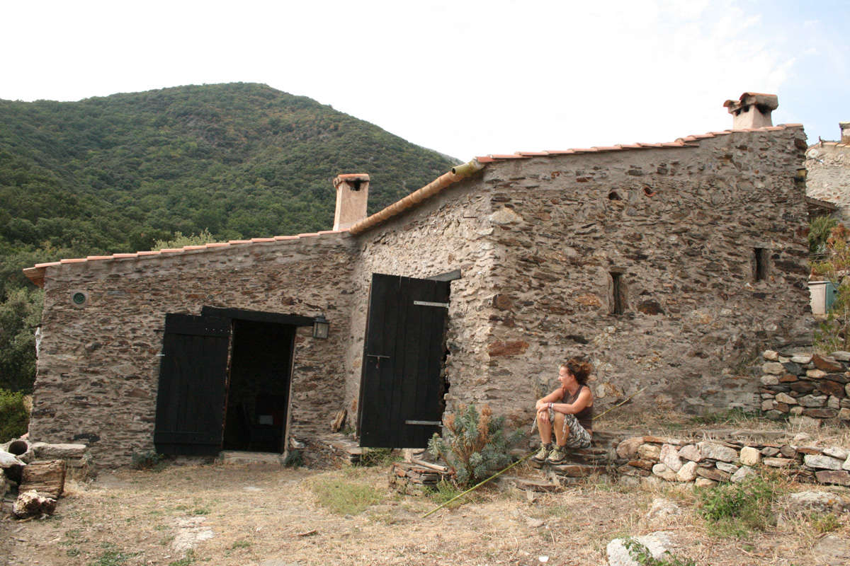 image exterior of the rural house 'El Corralet', and outside of the Casa Nova